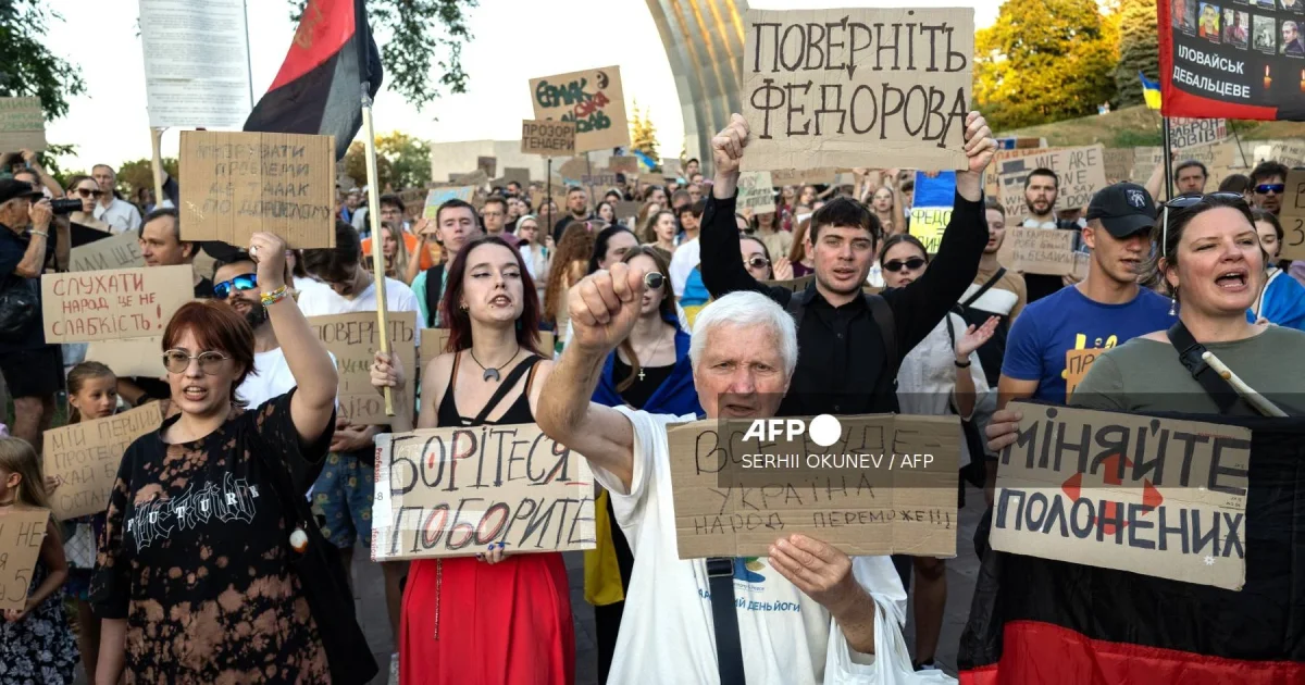 Strikes kill 19 in Russia, Ukraine