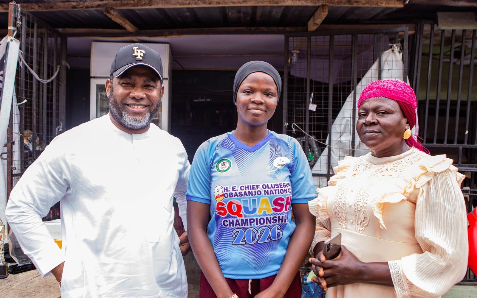 Lagos Sports Commission DG meets mother of young athlete over viral video